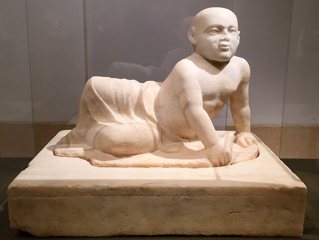 Votive statue of a child given to Eshmun by Baalshillem of Sidon